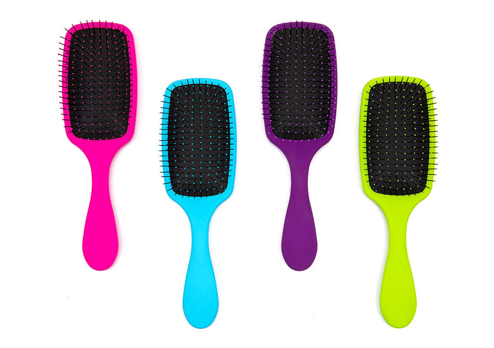 Detangler hair brush